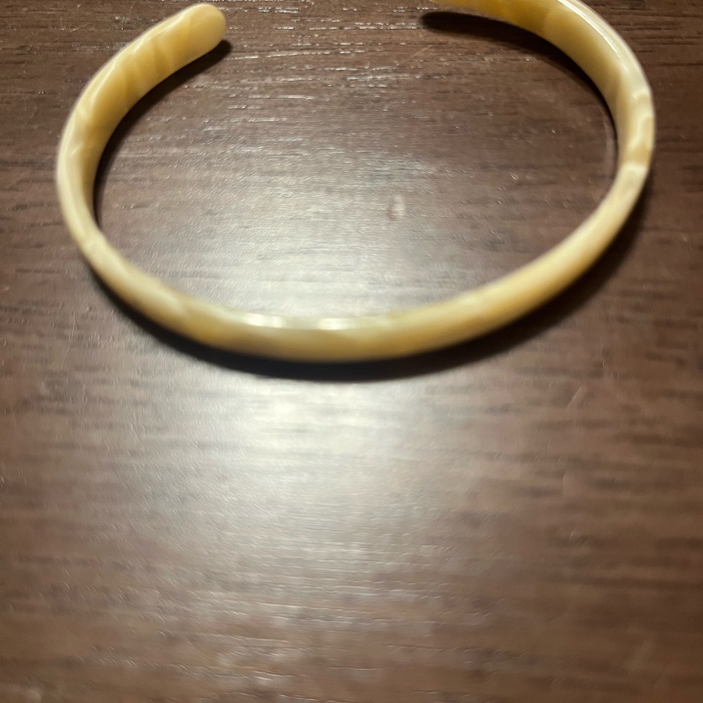 Plunder Design Tortoiseshell bangle bracelet set - Picture 2 of 3